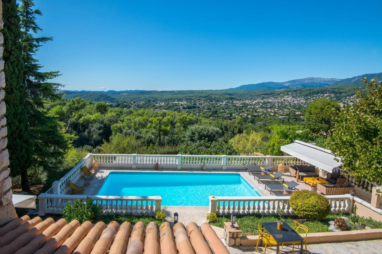 Bastide Les 3 Portes Saint-Paul-de-Vence Exterior photo